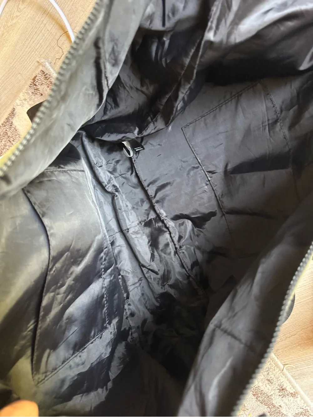 Indigo Anywhere Bag - Olive Green Canvas Tote with Black Straps - Picture 5 of 7